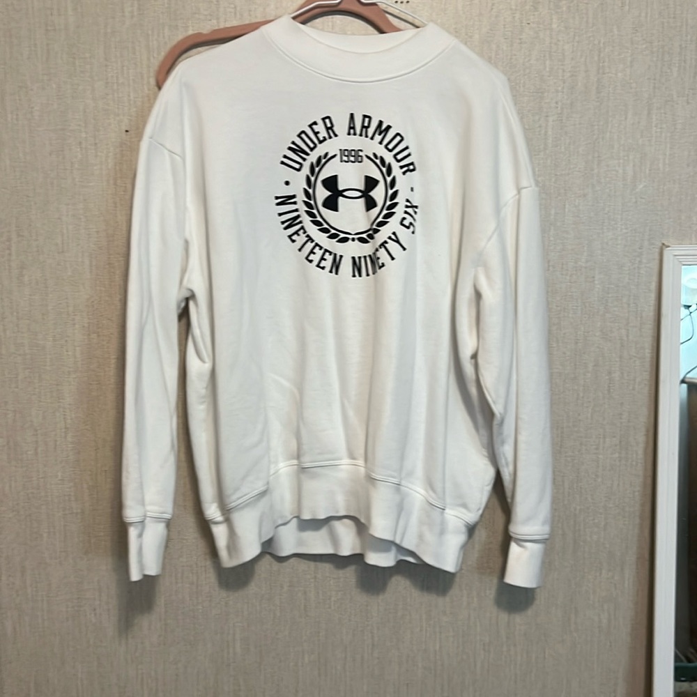 Women’s Under Armour Crewneck
